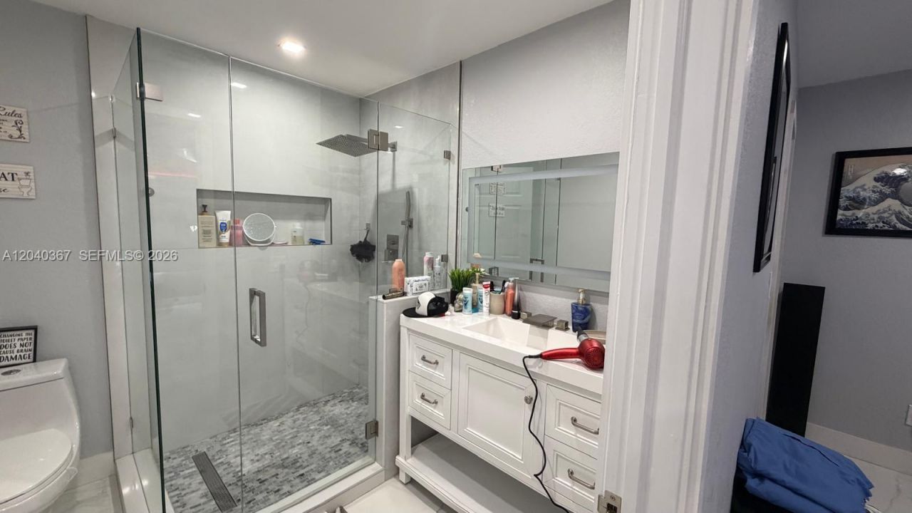 10450 NW 19th St , Pembroke Pines, FL 33026 Photo
