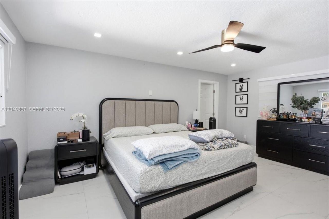 10450 NW 19th St, Pembroke Pines, FL 33026 Photo