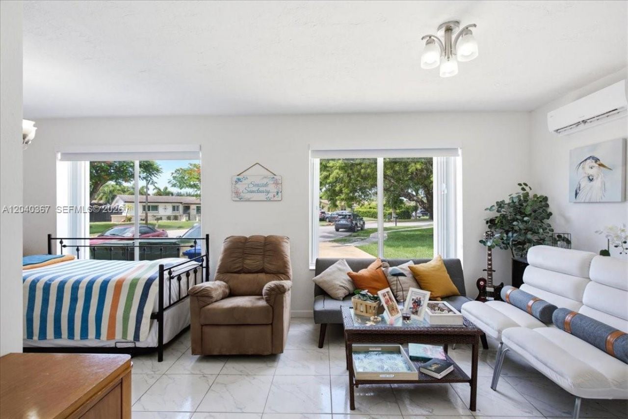 10450 NW 19th St, Pembroke Pines, FL 33026 Photo