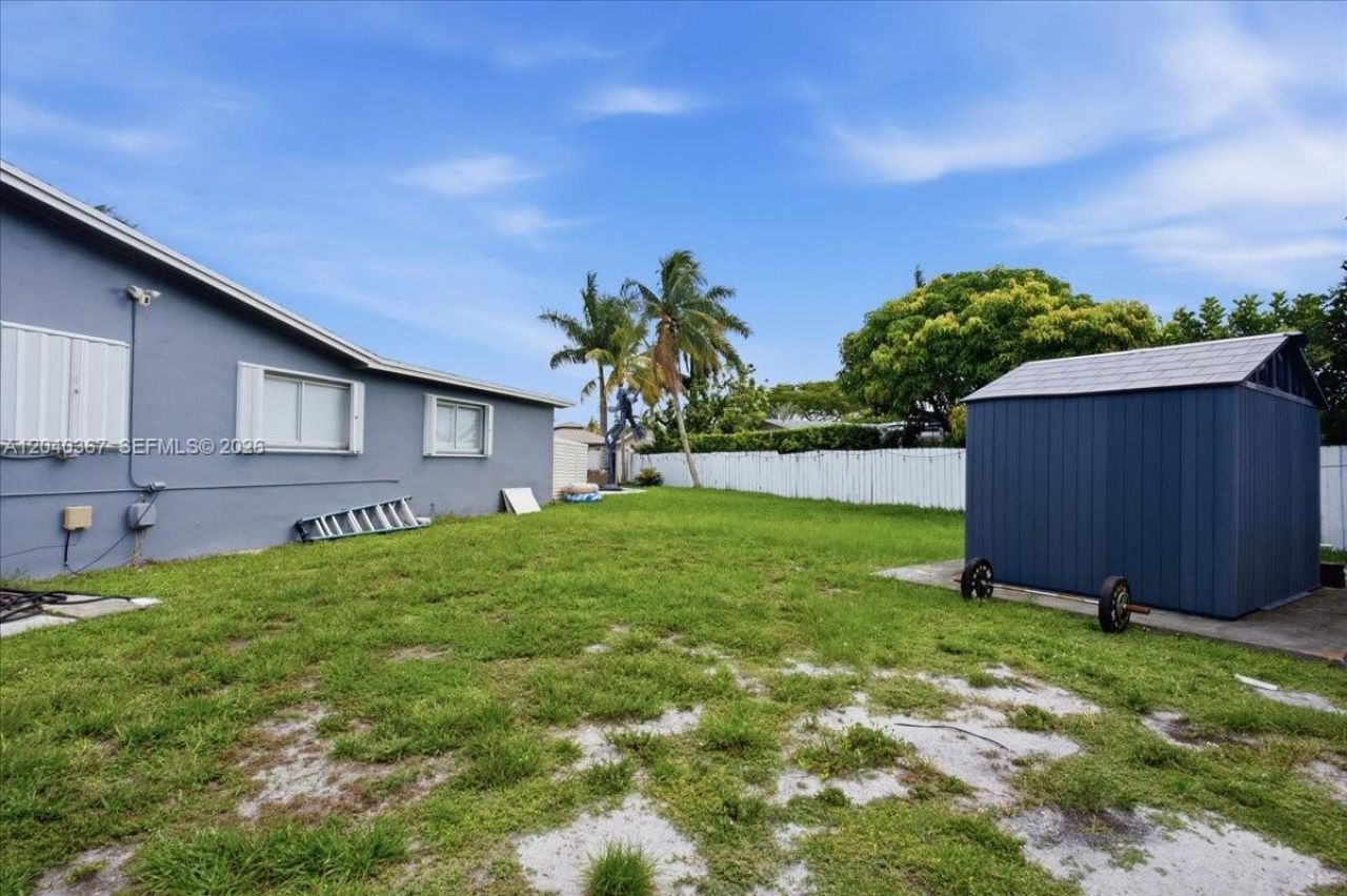 10450 NW 19th St, Pembroke Pines, FL 33026 Photo