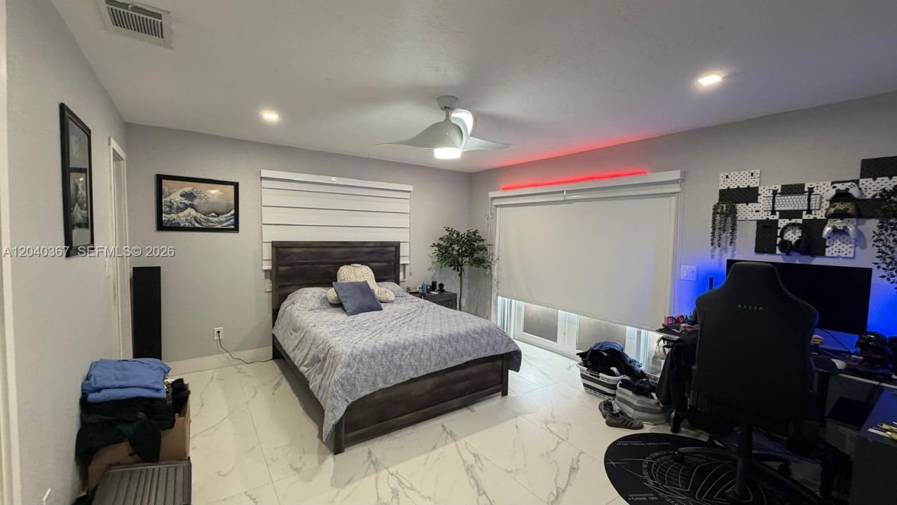 10450 NW 19th St , Pembroke Pines, FL 33026 Photo