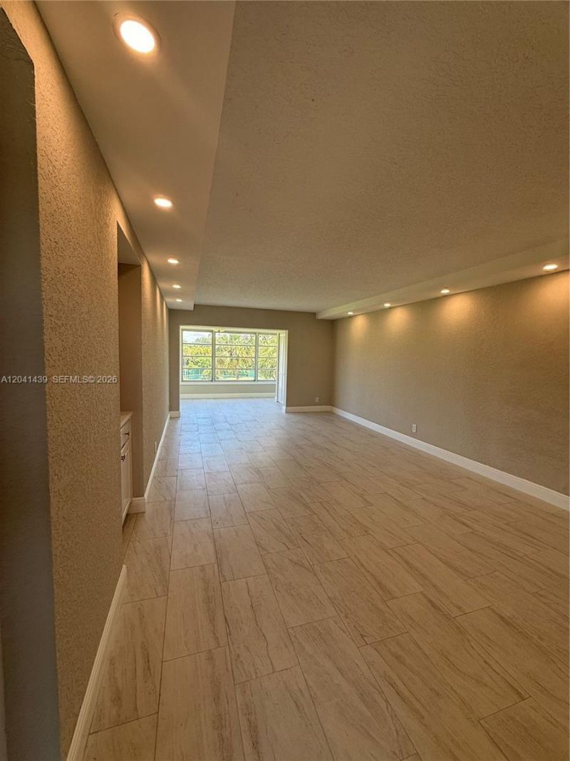 9273 SW 8th St , Unit 311, Boca Raton, FL 33428 Photo