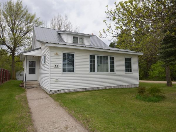 35 Evergreen St, Esmond, ND 58332