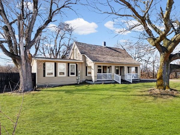 812 Brewer Road , Danville, IL 61834