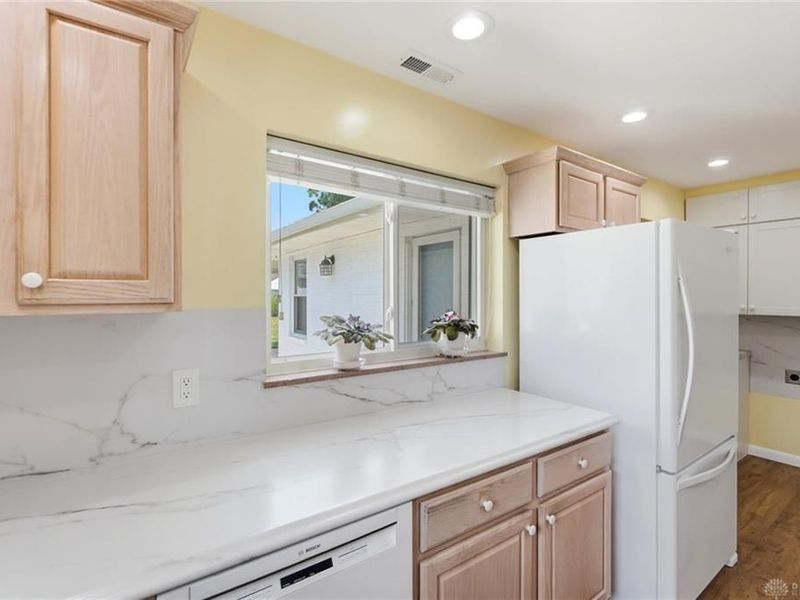 3753 Glaser Drive, Kettering, OH 45429 Photo 9