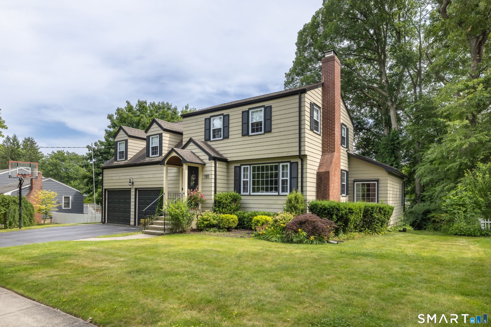 195 Luanne, Stratford, CT 06614 Main Photo