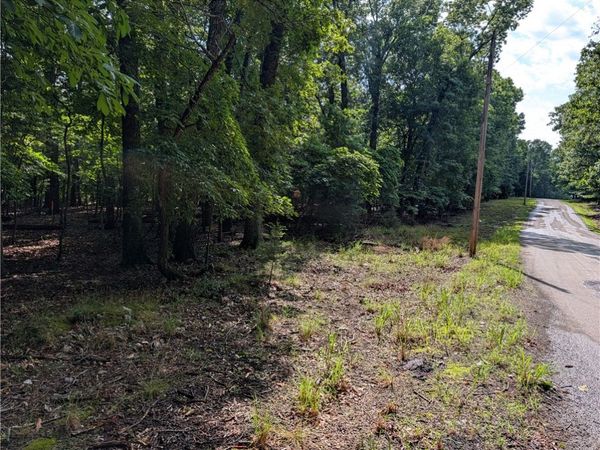 205-00001-009 MC 8001 Road , Yellville, AR 72687