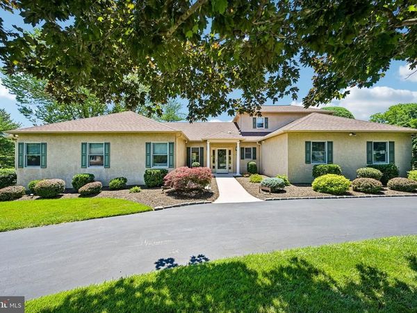 1701 WELLSLY ROAD, DRESHER, PA 19025