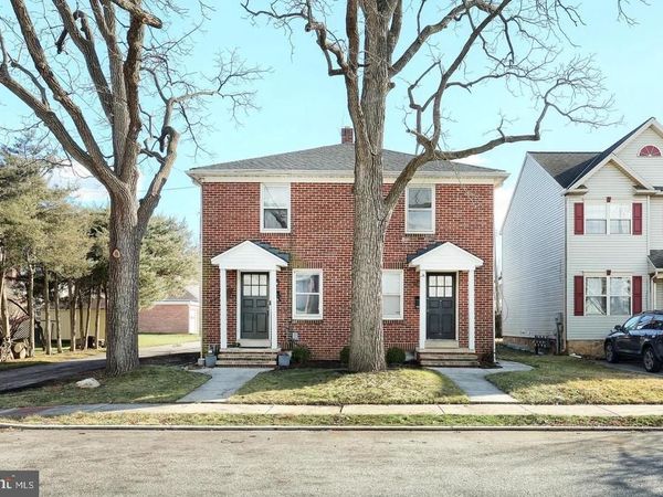 452 W WALNUT STREET , HANOVER, PA 17331