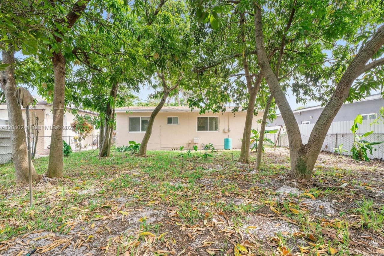 839 NW 116th St, Miami, FL 33168 Photo