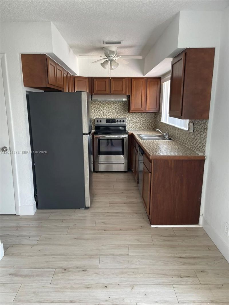 2580 Coral Springs Dr , Unit 2580, Coral Springs, FL 33065 Photo