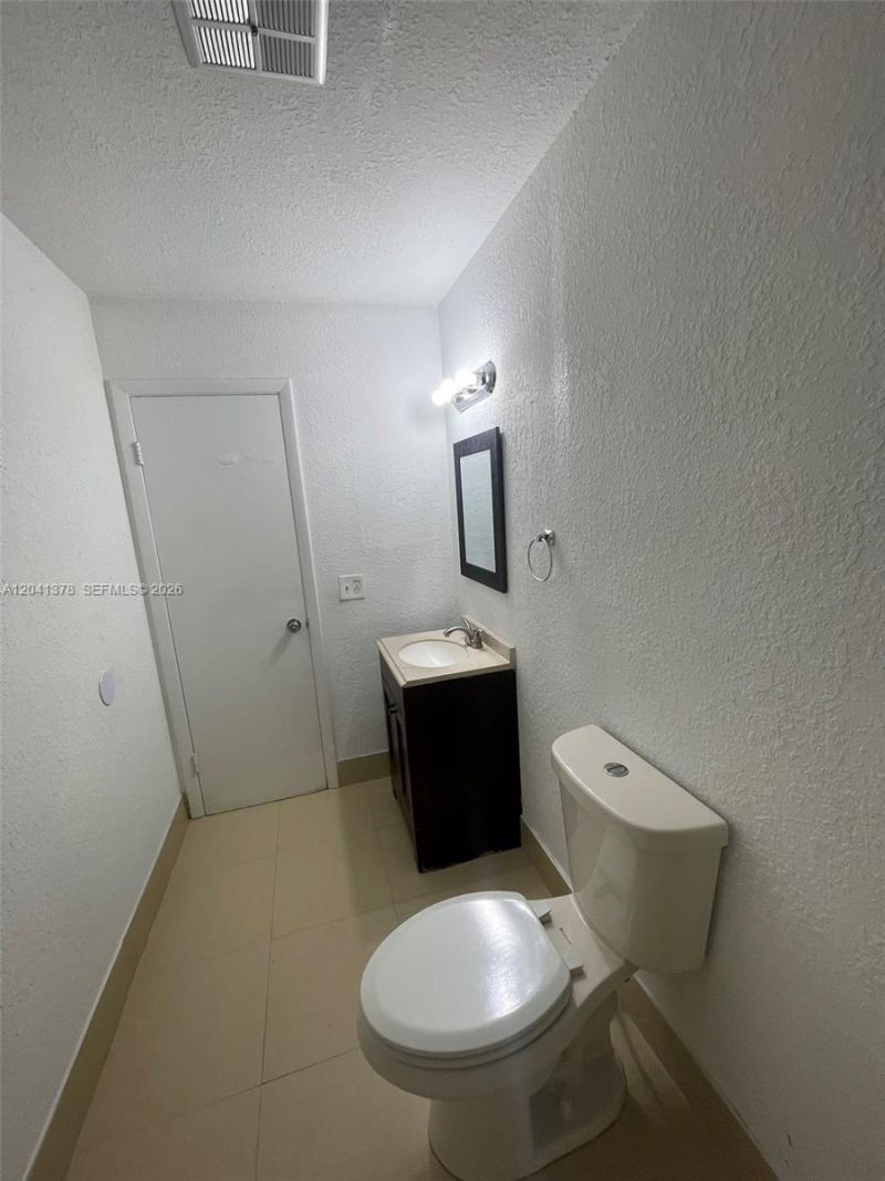 2580 Coral Springs Dr , Unit 2580, Coral Springs, FL 33065 Photo