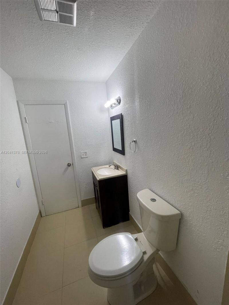 2580 Coral Springs Dr , Unit 2580, Coral Springs, FL 33065 Photo