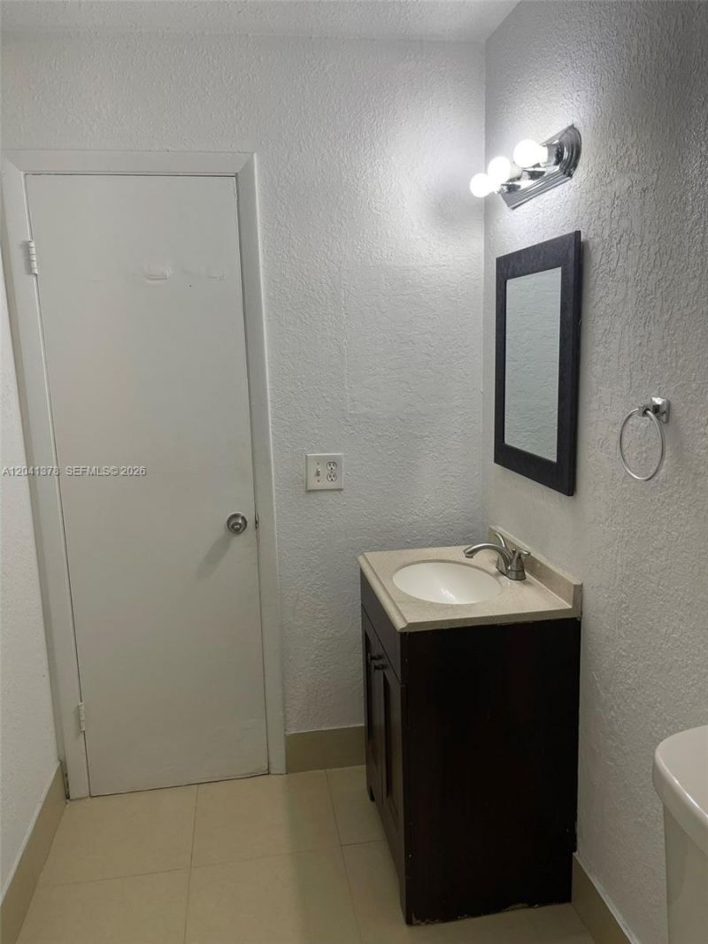2580 Coral Springs Dr , Unit 2580, Coral Springs, FL 33065 Photo