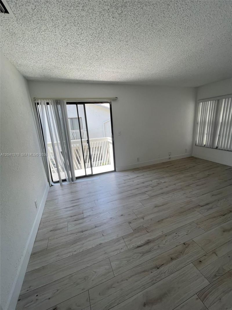 2580 Coral Springs Dr , Unit 2580, Coral Springs, FL 33065 Photo