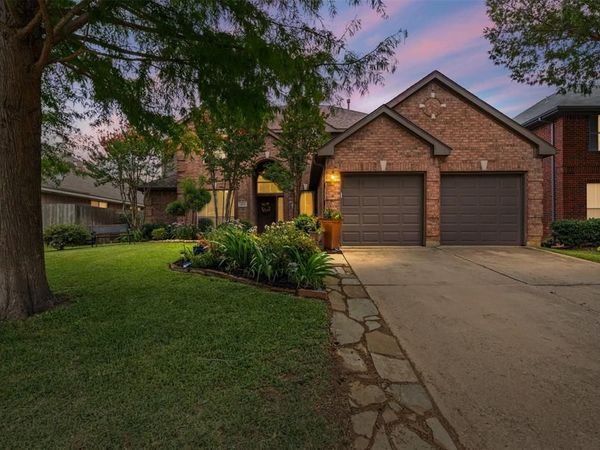 1475 Applewood Drive, Keller, TX 76248