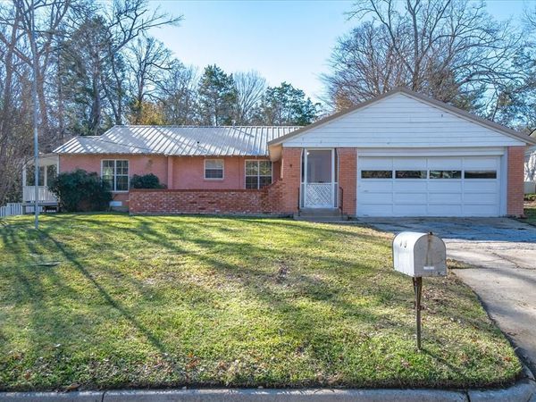 175 E Elm Street, Canton, TX 75103