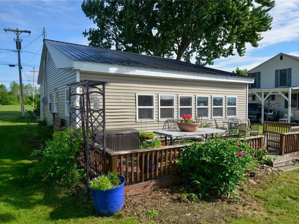 2220 Humphrey Lane , Cape Vincent, NY 13618