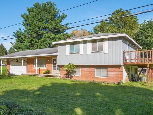 20 Worth Drive, Hebron, OH 43025