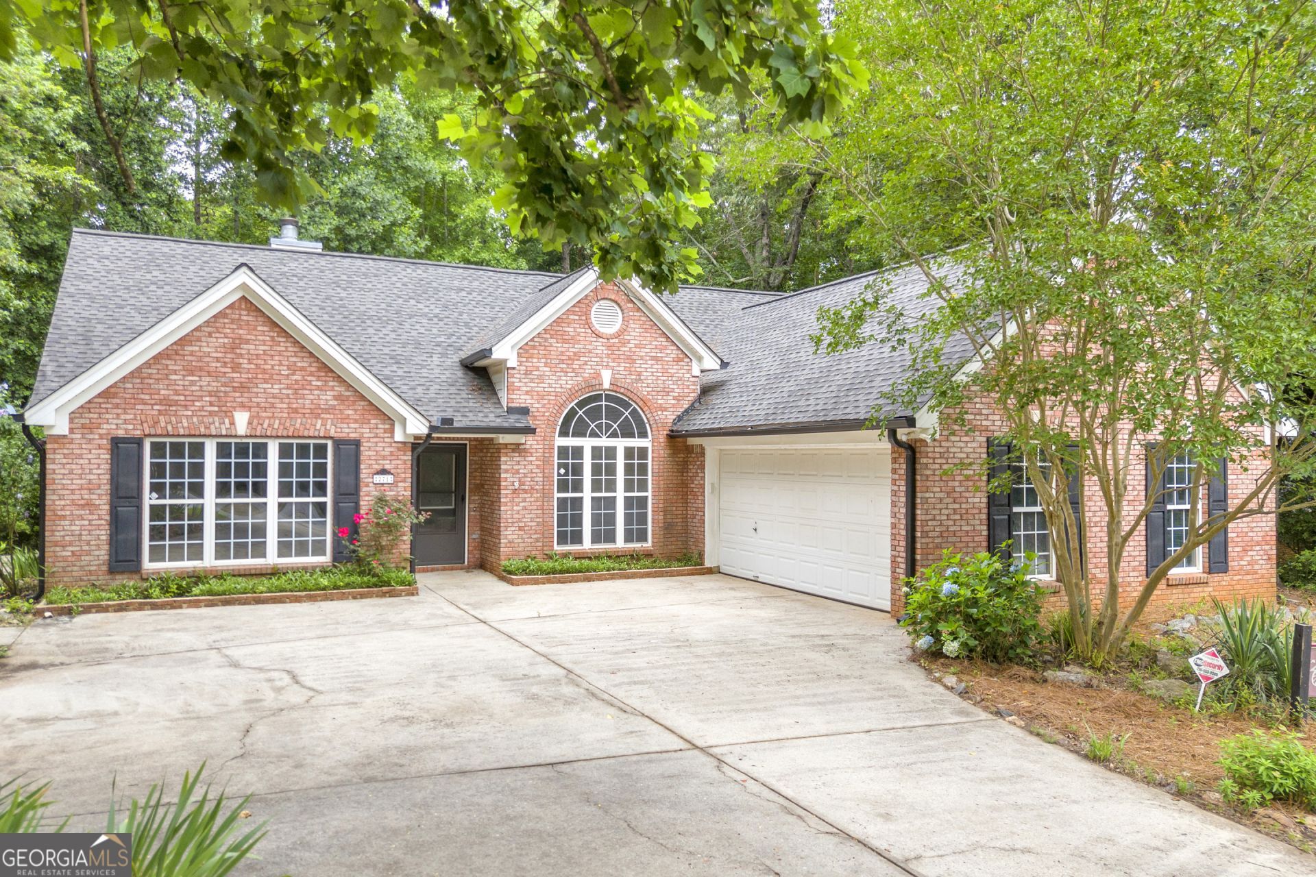 271 Jackson Park Drive, Hoschton, GA 30548 Main Photo