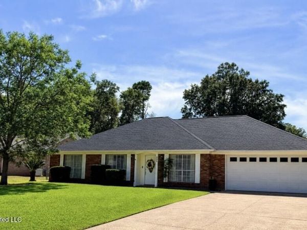 325 Westview Drive, Biloxi, MS 39531