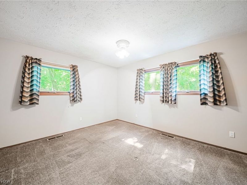 5950 Bayberry Circle, North Ridgeville, OH 44039 Photo 14