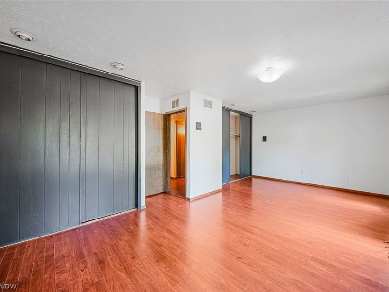 5950 Bayberry Circle, North Ridgeville, OH 44039 Photo 9