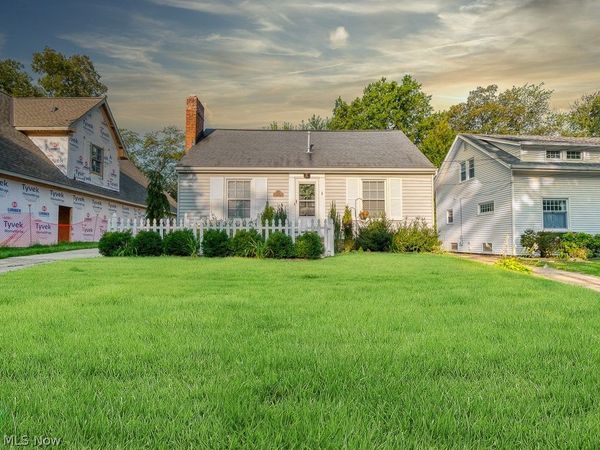 352 Glen Park Drive , Bay Village, OH 44140