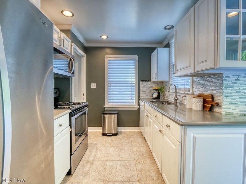 352 Glen Park Drive, Bay Village, OH 44140 Photo 16