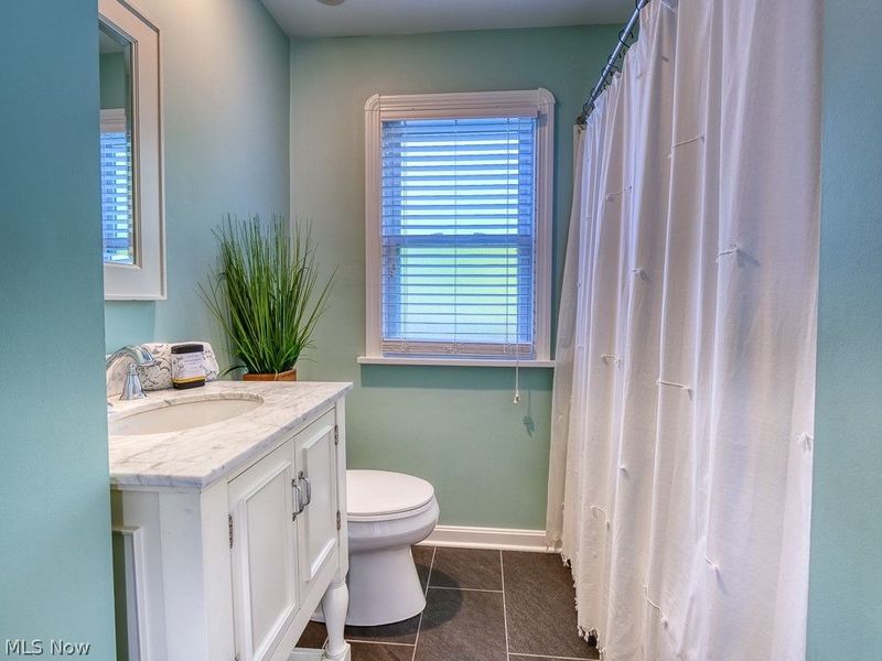 352 Glen Park Drive, Bay Village, OH 44140 Photo 21