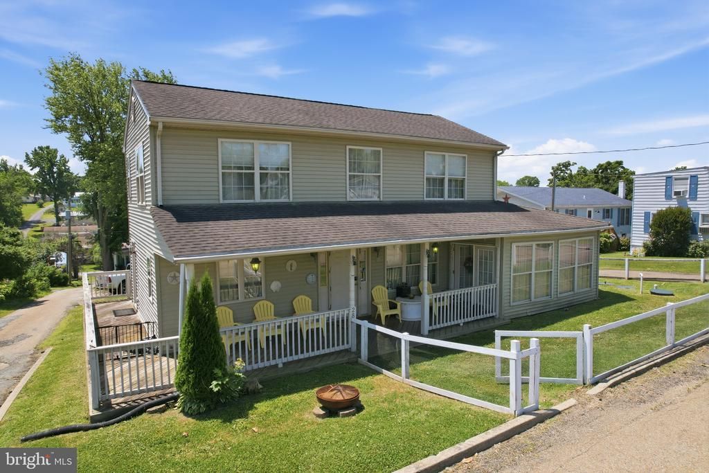 28 BEECHWOOD STREET, EARLEVILLE, MD 21919