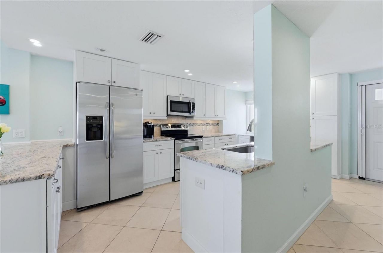 20 Whispering Sands Drive, Unit 501, Sarasota, FL 34242 Photo