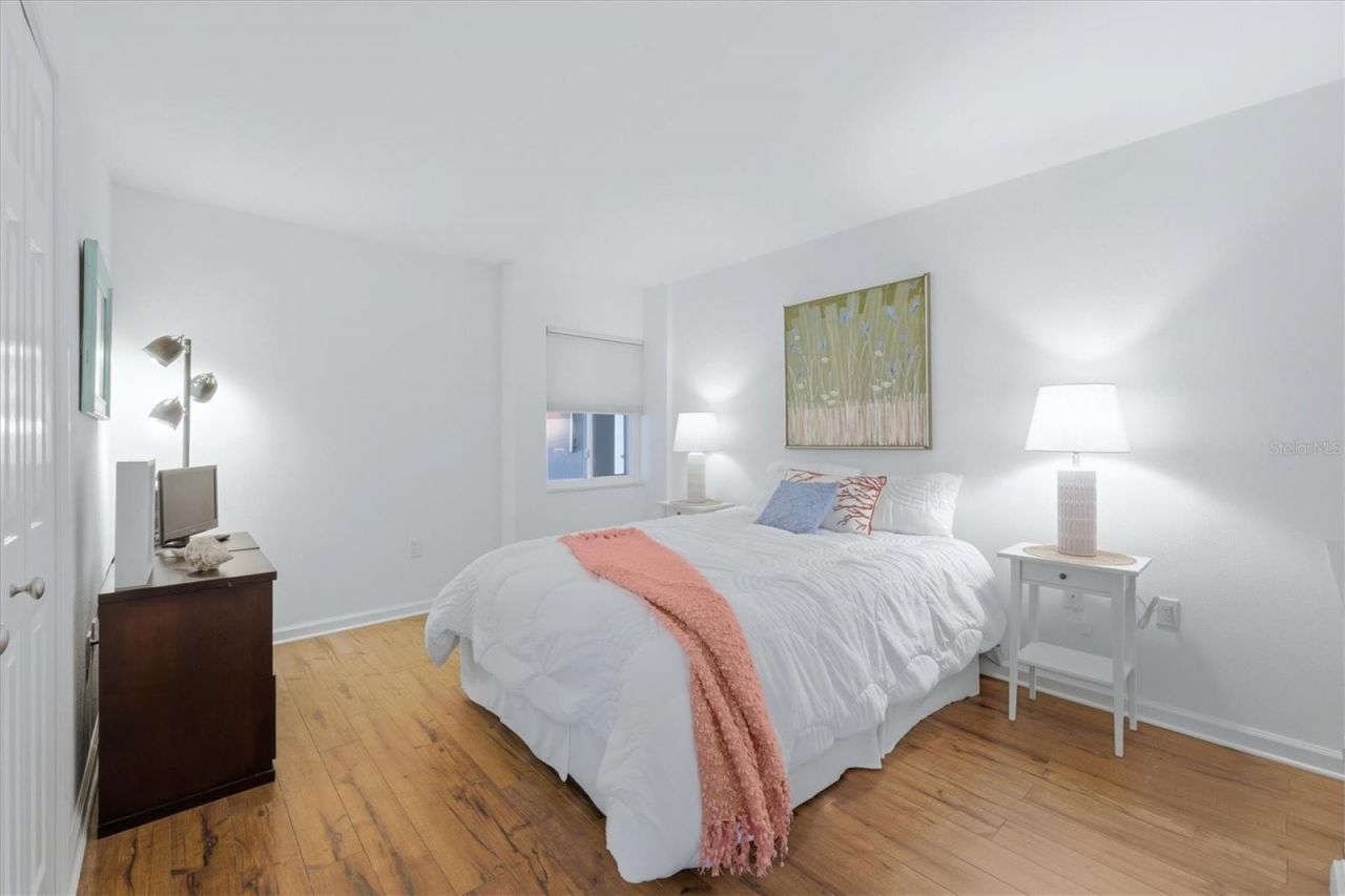 20 Whispering Sands Drive, Unit 501, Sarasota, FL 34242 Photo