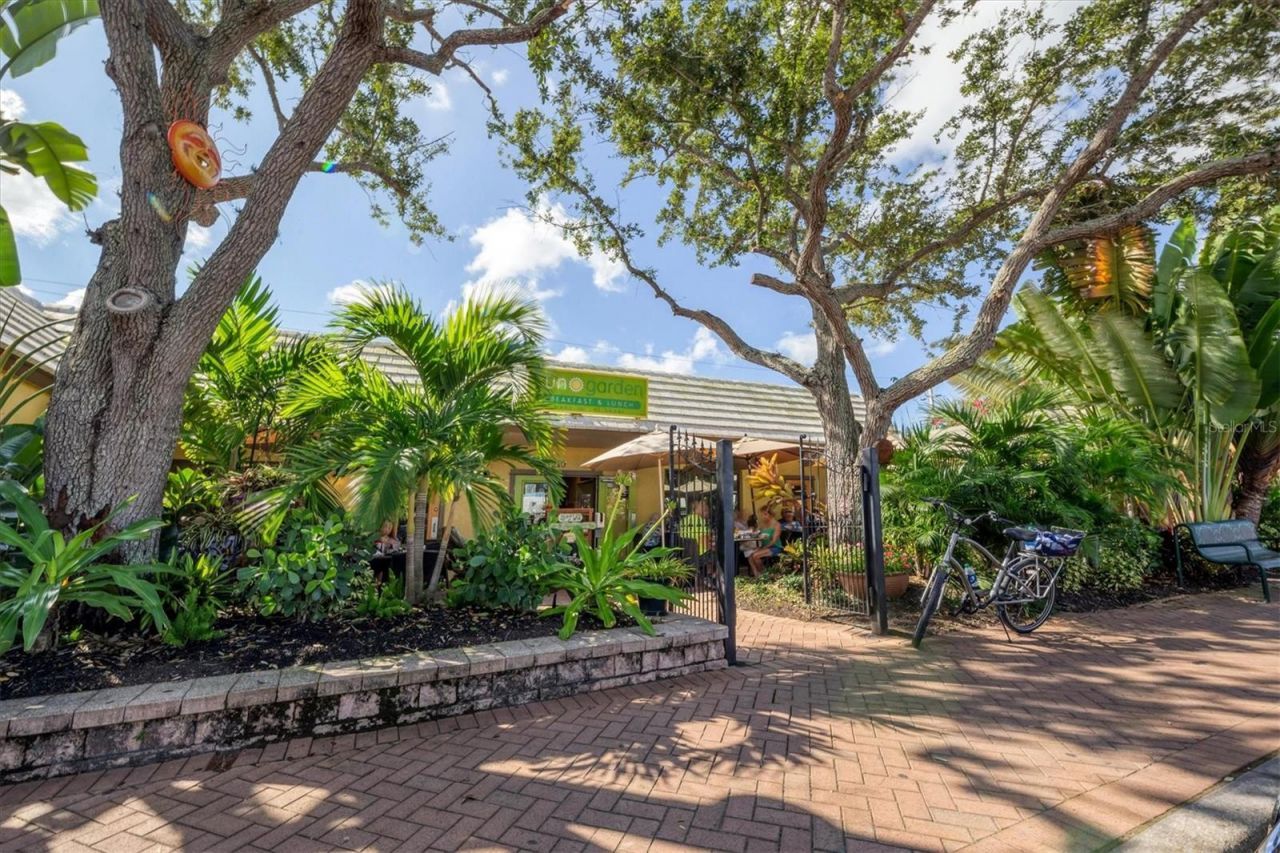 20 Whispering Sands Drive, Unit 501, Sarasota, FL 34242 Photo