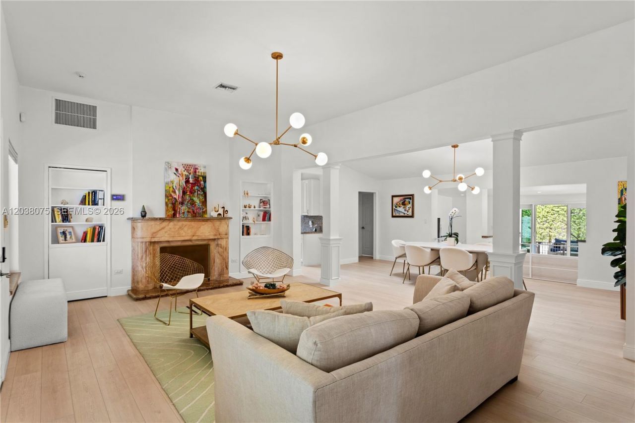 7611 Miami View Dr , North Bay Village, FL 33141 Photo