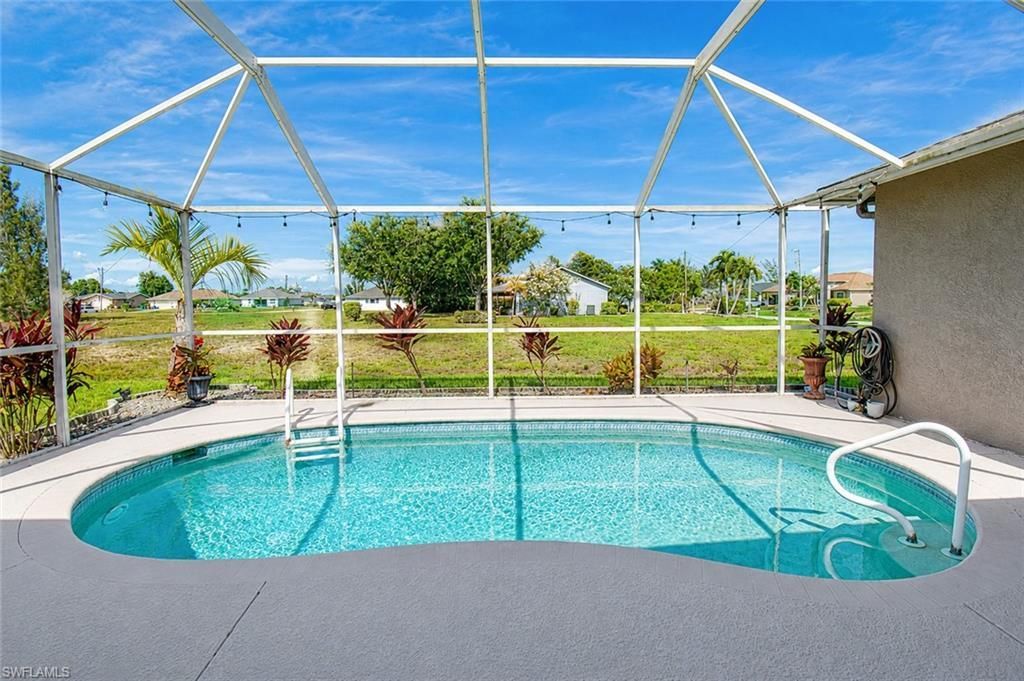 1215 SW 31st Ter , Cape Coral, FL 33914 Photo