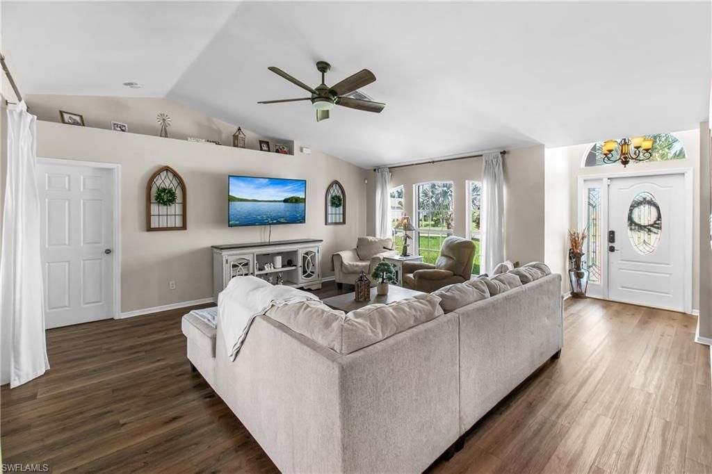 1215 SW 31st Ter , Cape Coral, FL 33914 Photo