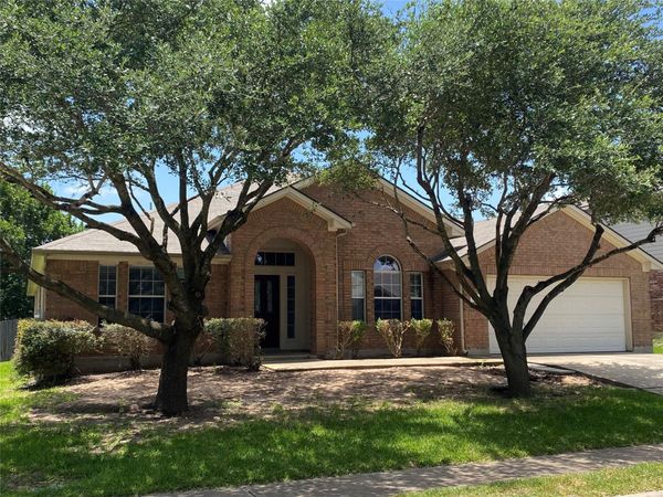 913 Rochester Castle WAY, Pflugerville, TX 78660