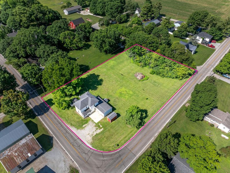 2474 N Heck Hill Road, Saint Paris, OH 43072 Photo 2