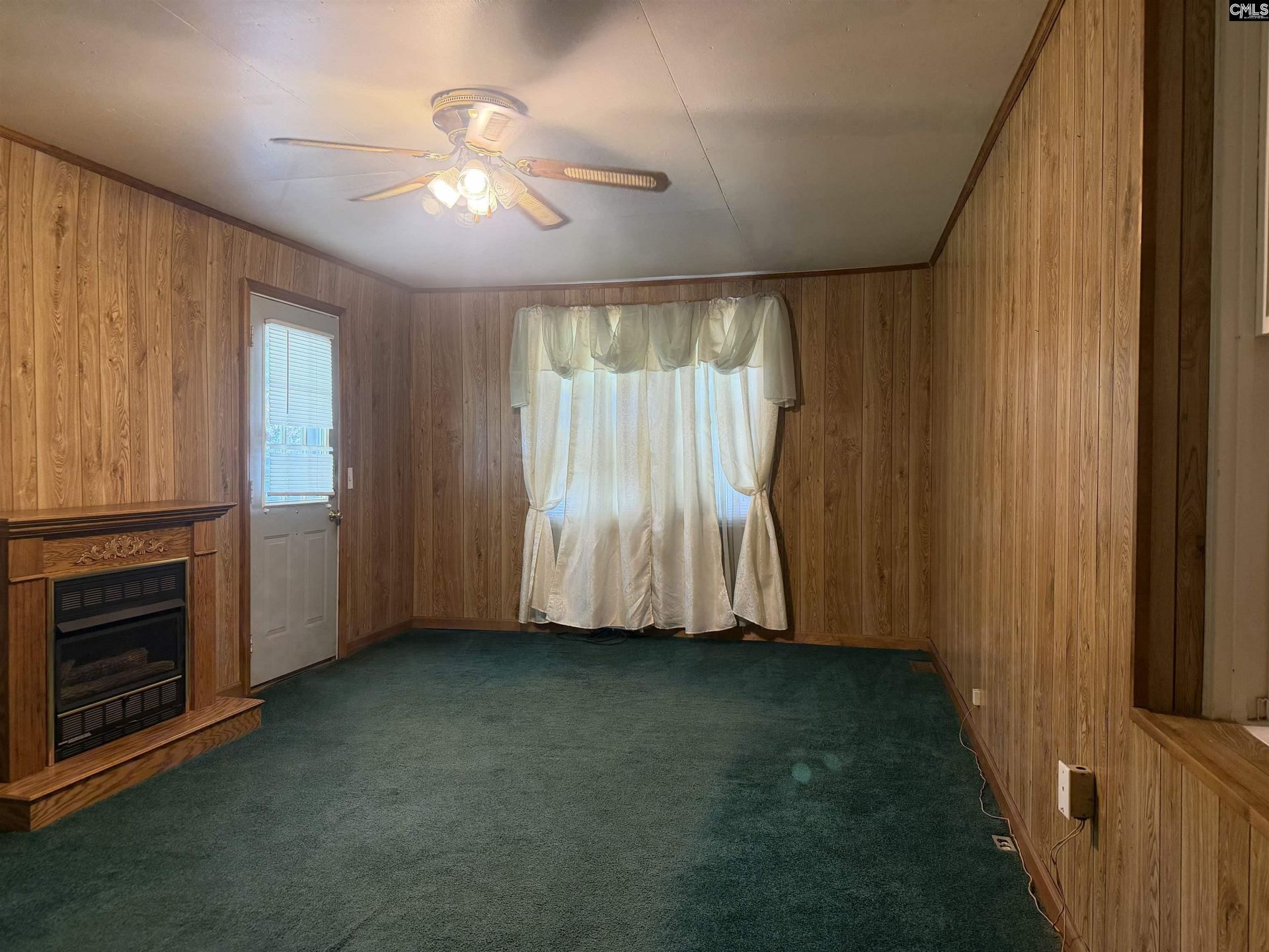 1130 Reynolds Drive  Photo 8