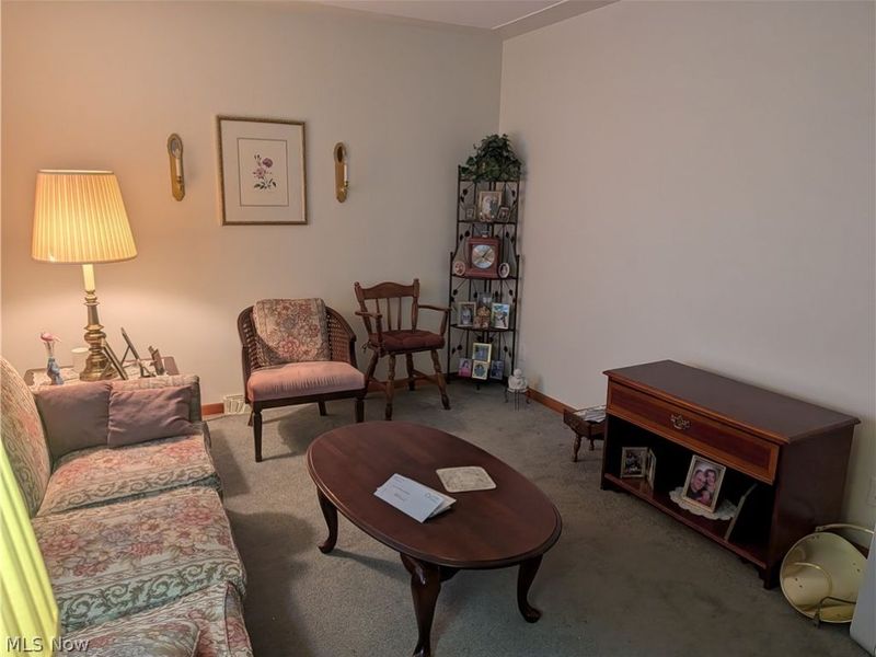 1124 W 37th Street, Lorain, OH 44052 Photo 3