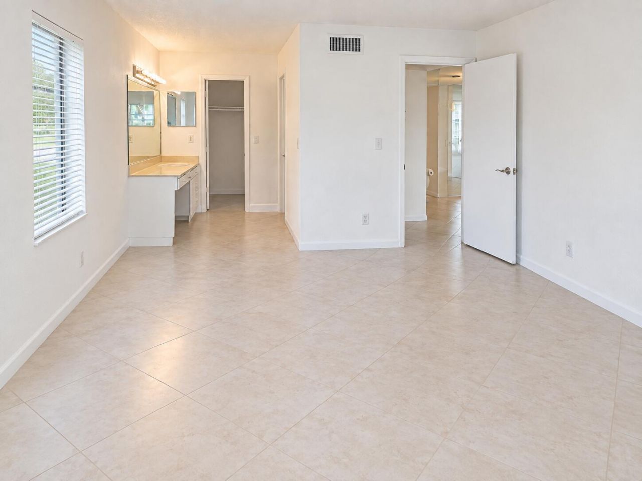 13638 Via Flora, Unit D, Delray Beach, FL 33484 Photo