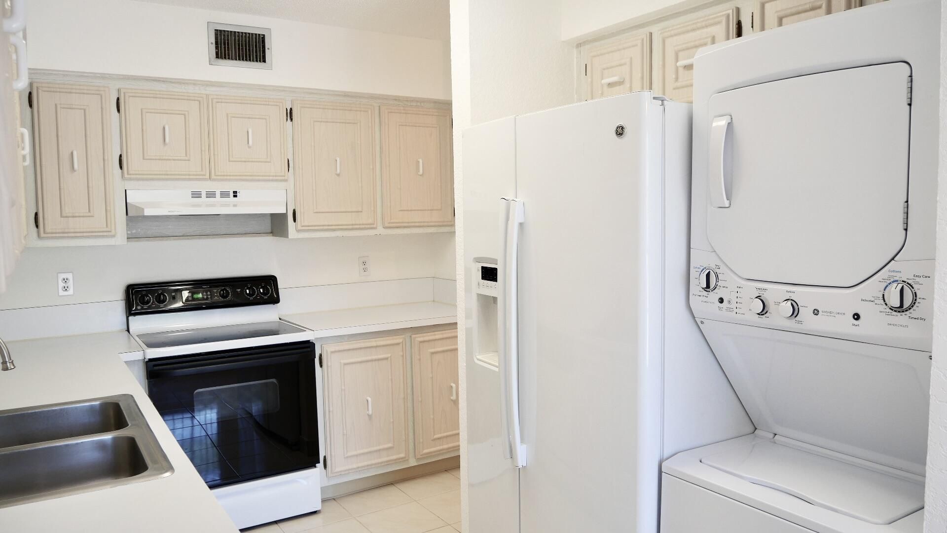 13638 Via Flora, Unit D, Delray Beach, FL 33484 Photo