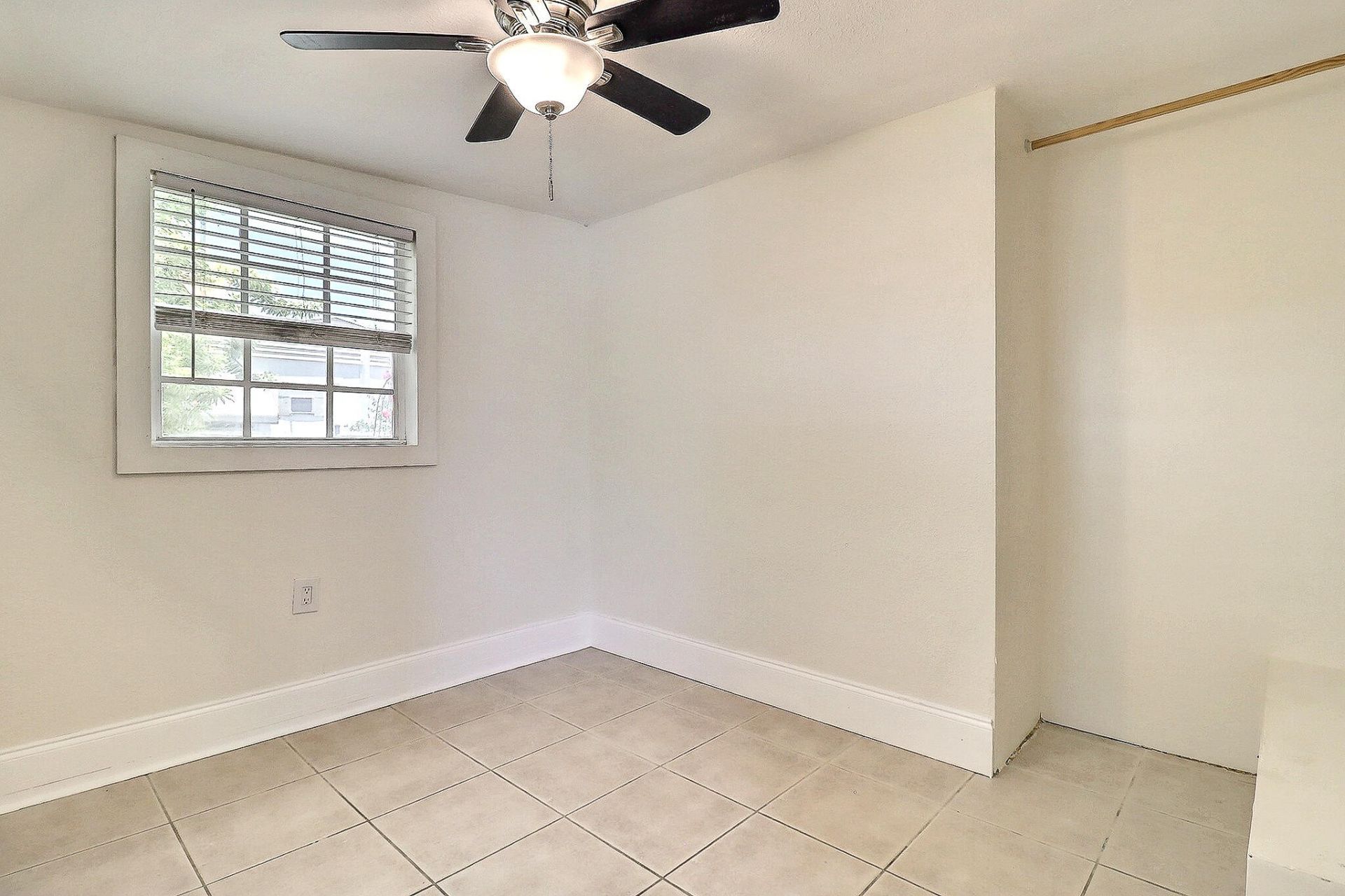337 Mid Pines Road, Palm Springs, FL 33461 Photo