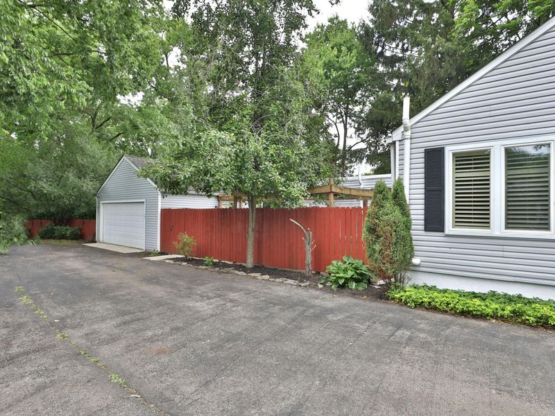 3356 Riverside Drive, Columbus, OH 43202 Photo 45