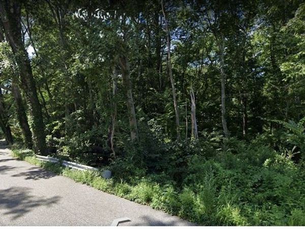 117 North St, Grafton, MA 01519