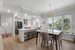 1479 Long Grove Drive photo 4