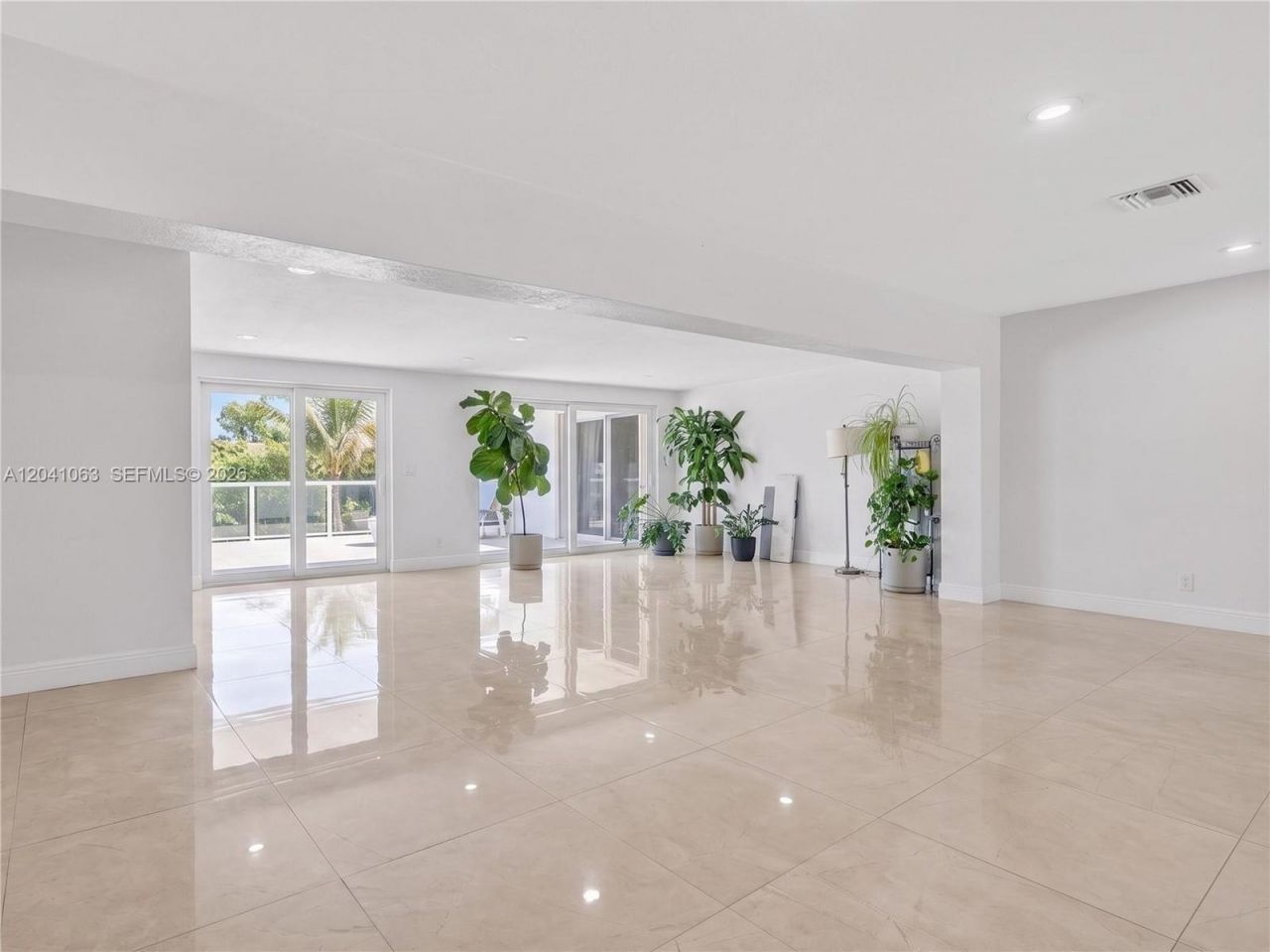 16641 Royal Poinciana Dr, Weston, FL 33326 Photo