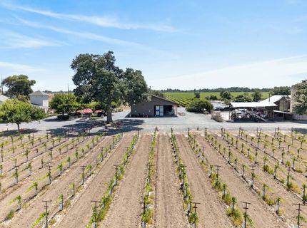 10112 E Woodbridge Rd, Acampo, CA 95220 Photo