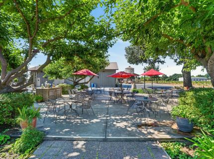 10112 E Woodbridge Rd, Acampo, CA 95220 Photo